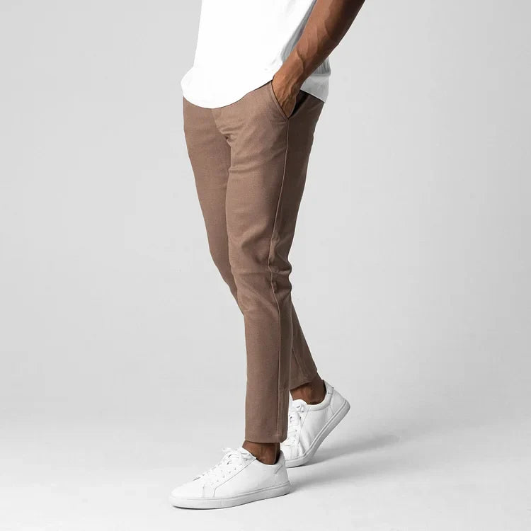 Pantalon Slim léger, idéal pour toutes saisons